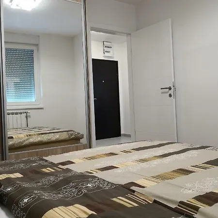 Gaga Διαμέρισμα Lukavica